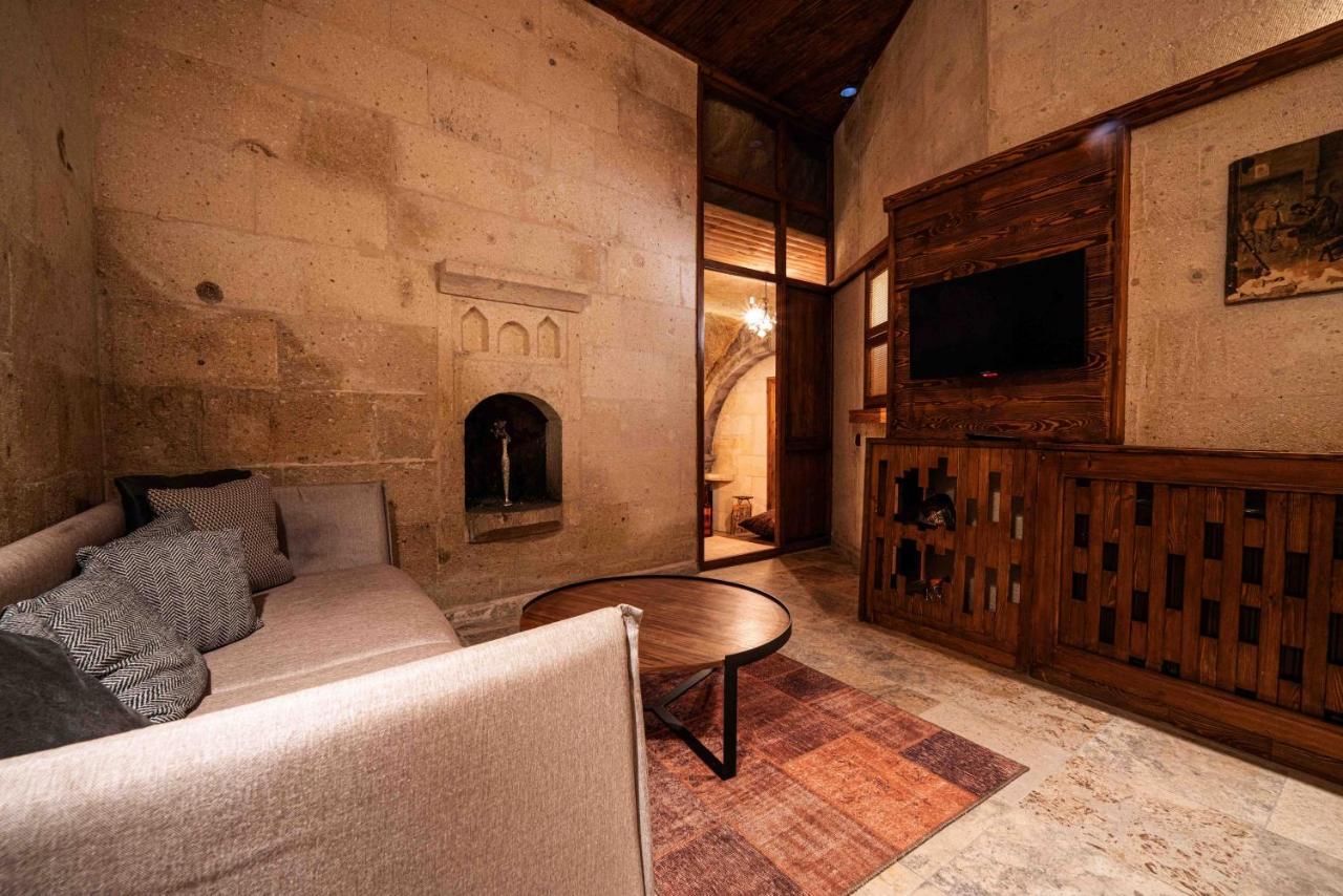 Hotel Alice In Cappadocia à Uçhisar Extérieur photo